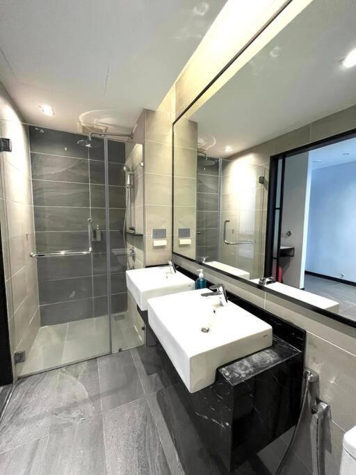 Apartment #173 M101 Dang Wangi Klcc View Pool By Livin Kuala Lumpur